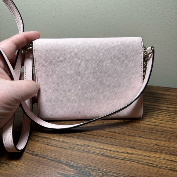 EUC very clean Kate Spade New York Cedar Street Crossbody - Picture 2 of 6